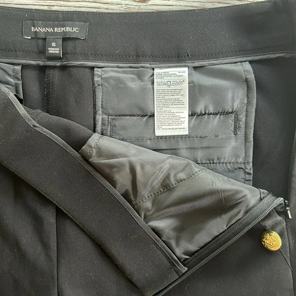 BANANA REPUBLIC High-Rise 5" Black Sailor Short Golden Buttons & Pockets 6 - Picture 6 of 8